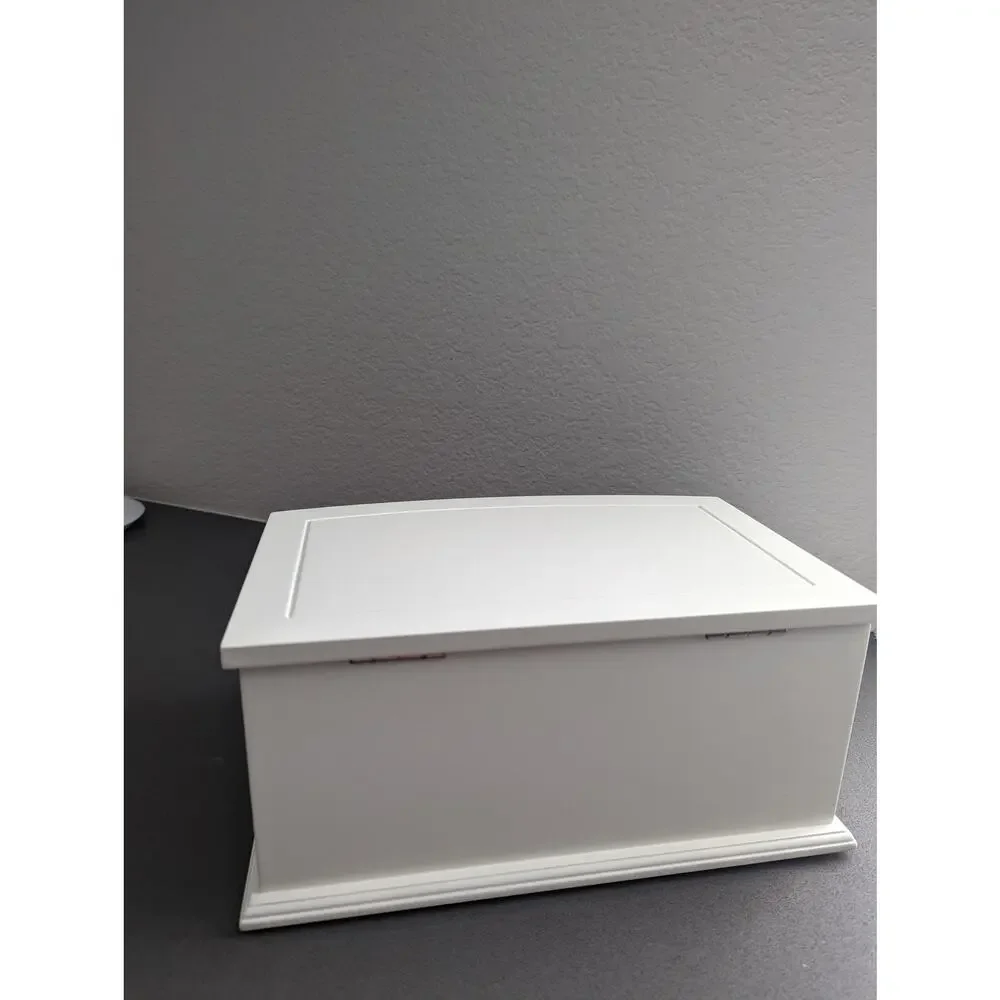 Reed‎ & Barton Jewelry Box Women's Girl's White Pink Quality Handcraft Excellent